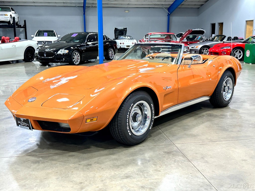 Chevrolet-Corvette-1974-Other-13
