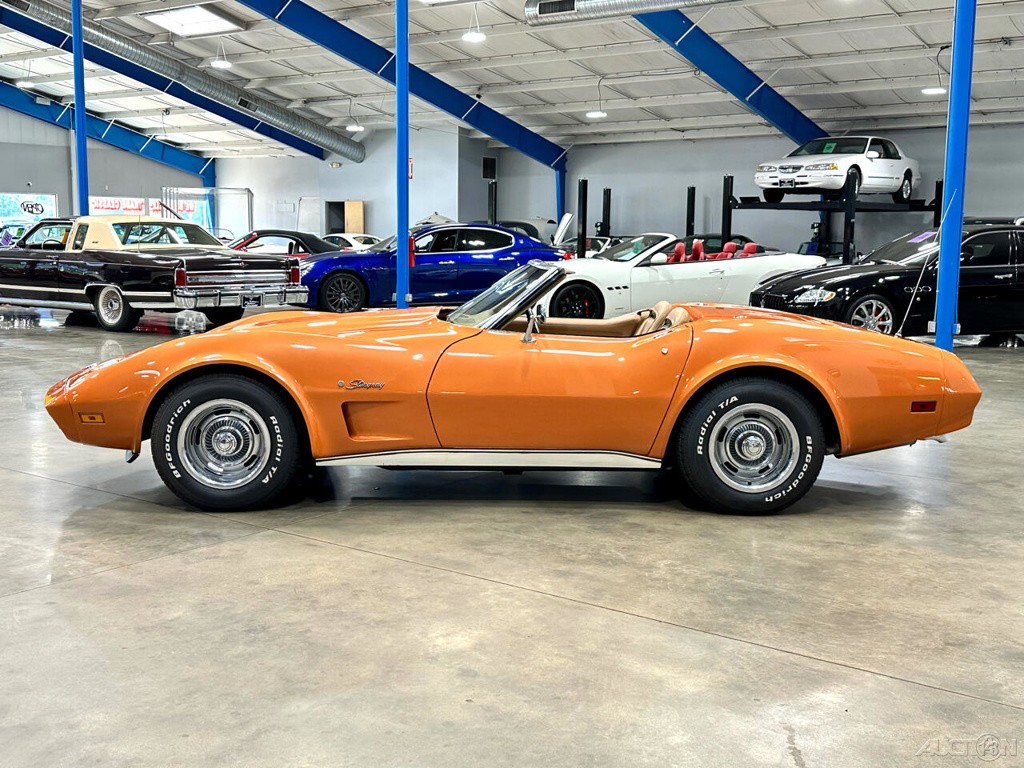 Chevrolet-Corvette-1974-Other-14