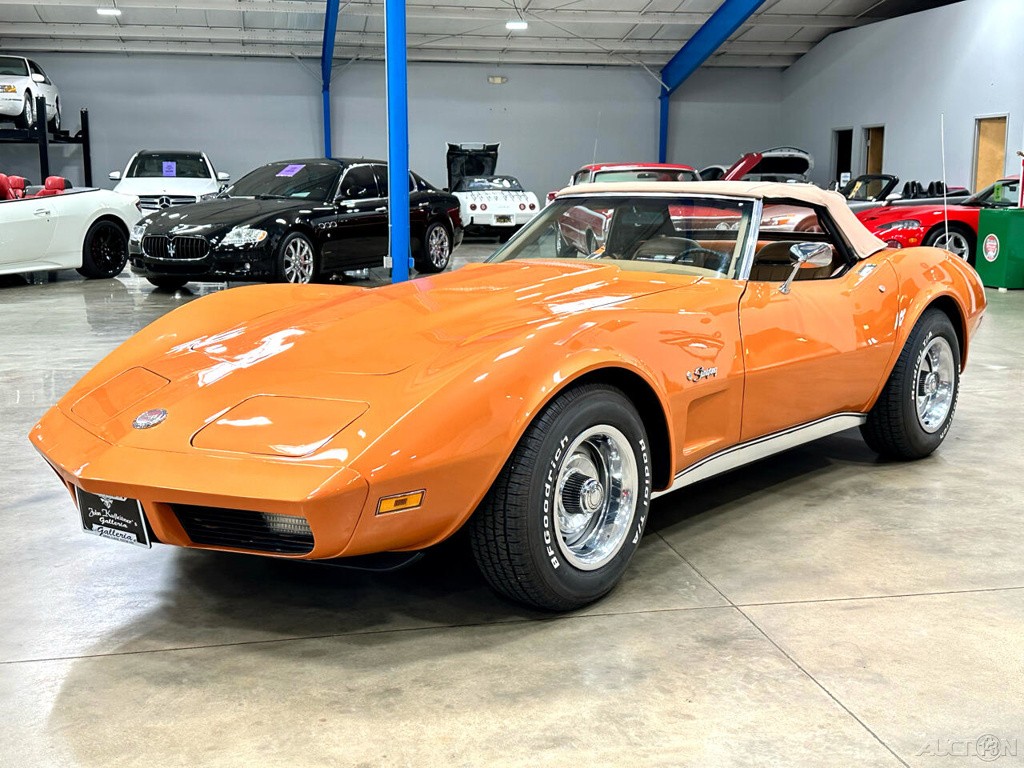Chevrolet-Corvette-1974-Other-2