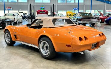 Chevrolet-Corvette-1974-Other-4