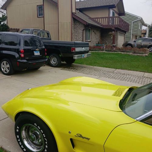 Chevrolet-Corvette-1975-12