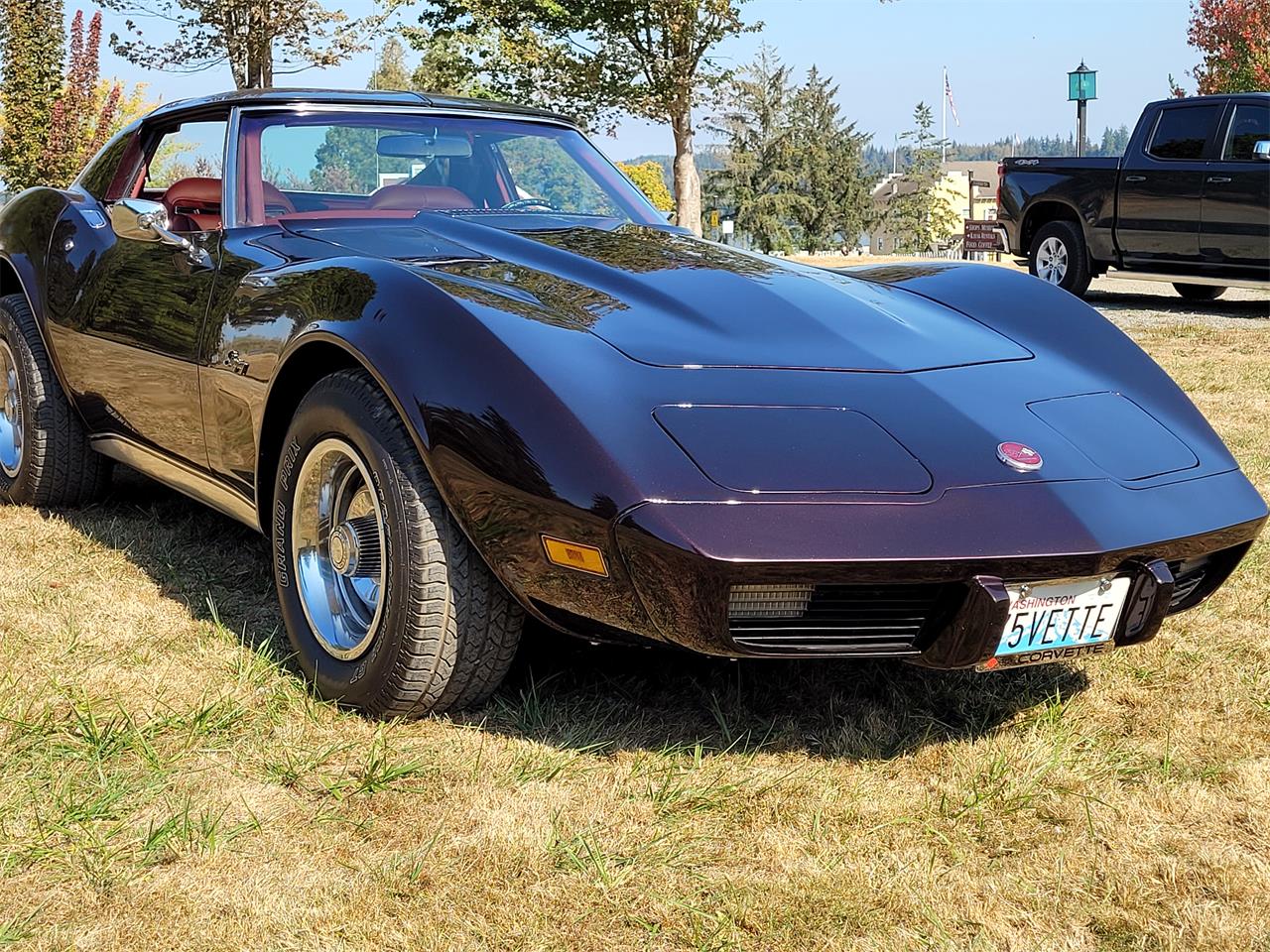 Chevrolet-Corvette-1975-BURGUNDY-WINE-PEARL-OXBLOOD-RED-BURGUNDY-17