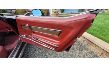 Chevrolet-Corvette-1975-BURGUNDY-WINE-PEARL-OXBLOOD-RED-BURGUNDY-4