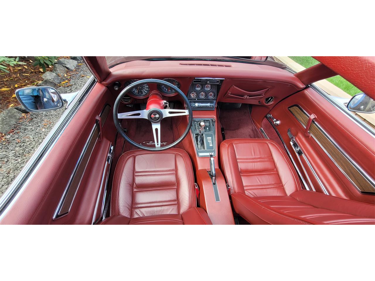 Chevrolet-Corvette-1975-BURGUNDY-WINE-PEARL-OXBLOOD-RED-BURGUNDY-41