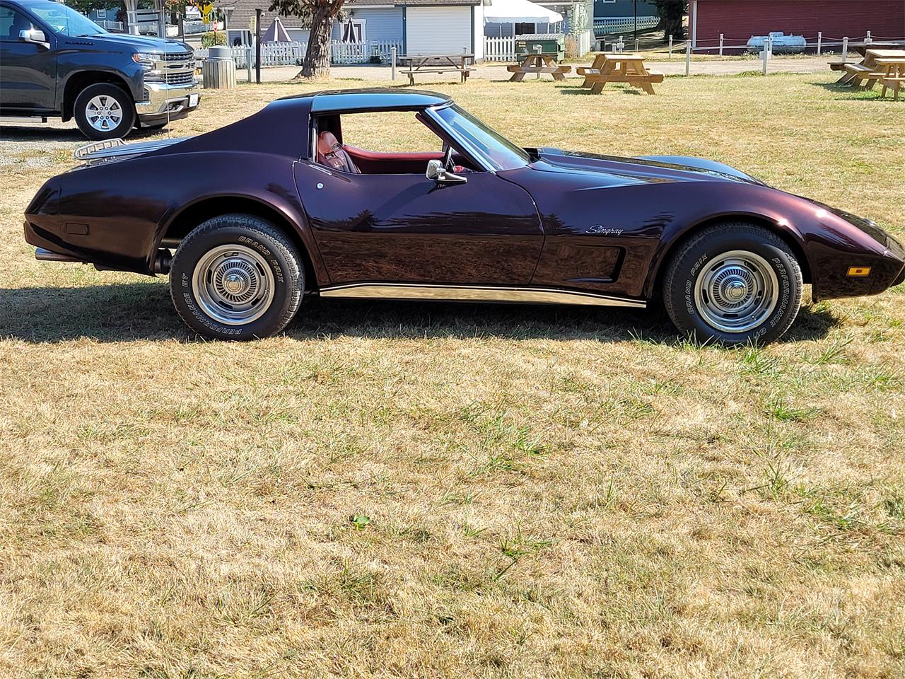 Chevrolet-Corvette-1975-BURGUNDY-WINE-PEARL-OXBLOOD-RED-BURGUNDY-44