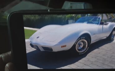 Chevrolet-Corvette-1975-Convertible-5