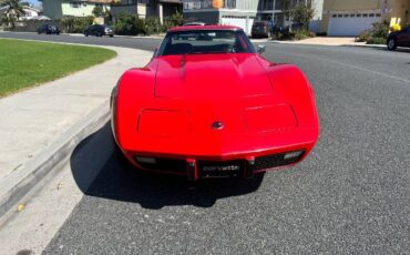 Chevrolet-Corvette-1975-Red-8