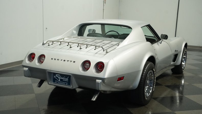 Chevrolet-Corvette-1975-Silver-Metallic-Silver-23