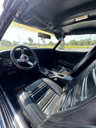 Chevrolet-Corvette-1976-Blue-11