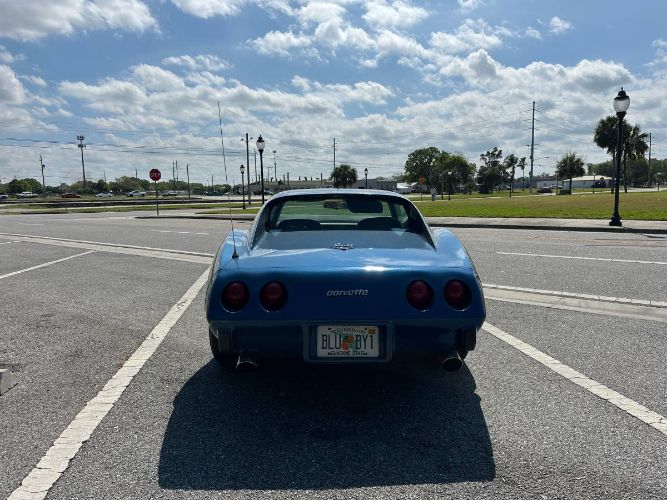 Chevrolet-Corvette-1976-Blue-14