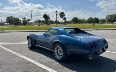 Chevrolet-Corvette-1976-Blue-15