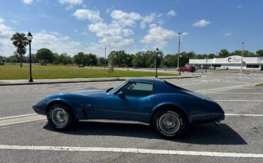 Chevrolet-Corvette-1976-Blue-16