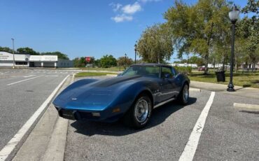Chevrolet-Corvette-1976-Blue
