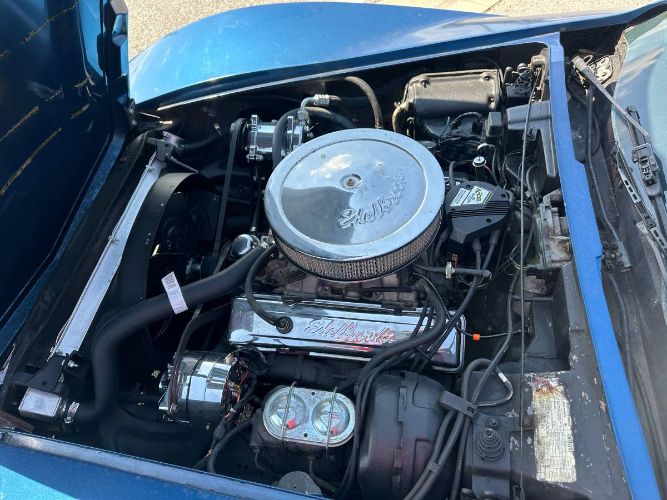 Chevrolet-Corvette-1976-Blue-4