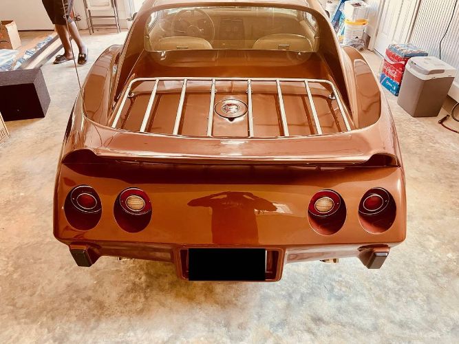 Chevrolet-Corvette-1976-Brown-Copper-2