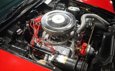 Chevrolet-Corvette-1976-Corvette-Red-Black-36