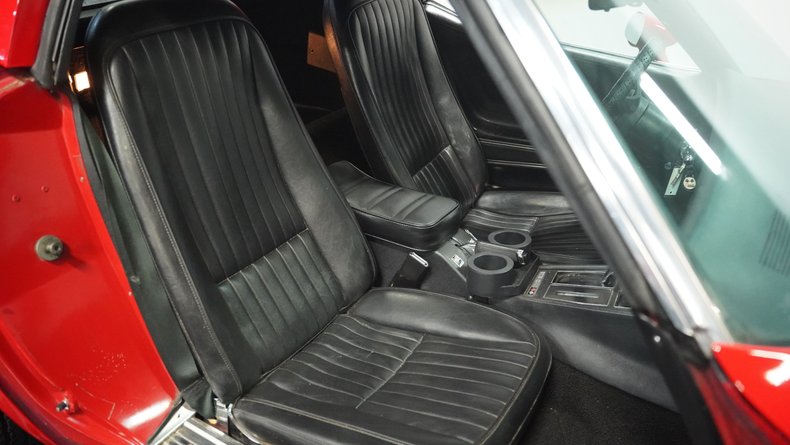 Chevrolet-Corvette-1976-Corvette-Red-Black-48