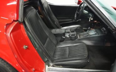 Chevrolet-Corvette-1976-Corvette-Red-Black-49