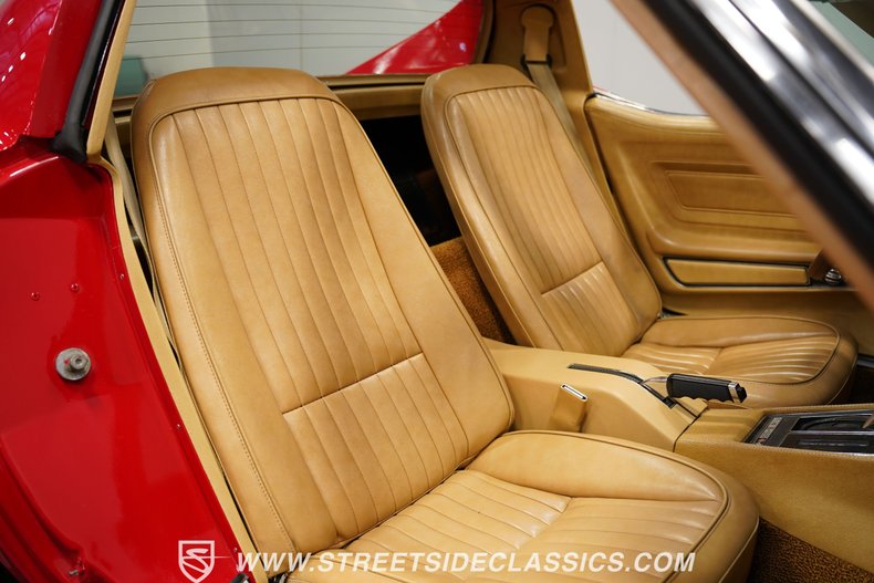 Chevrolet-Corvette-1976-Corvette-Red-Buckskin-Tan-12