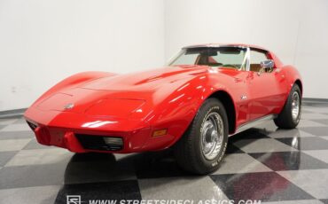 Chevrolet-Corvette-1976-Corvette-Red-Buckskin-Tan-18