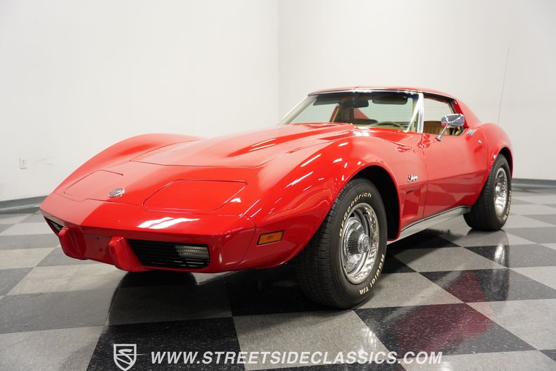Chevrolet-Corvette-1976-Corvette-Red-Buckskin-Tan-18