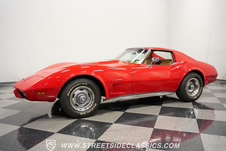 Chevrolet-Corvette-1976-Corvette-Red-Buckskin-Tan-19