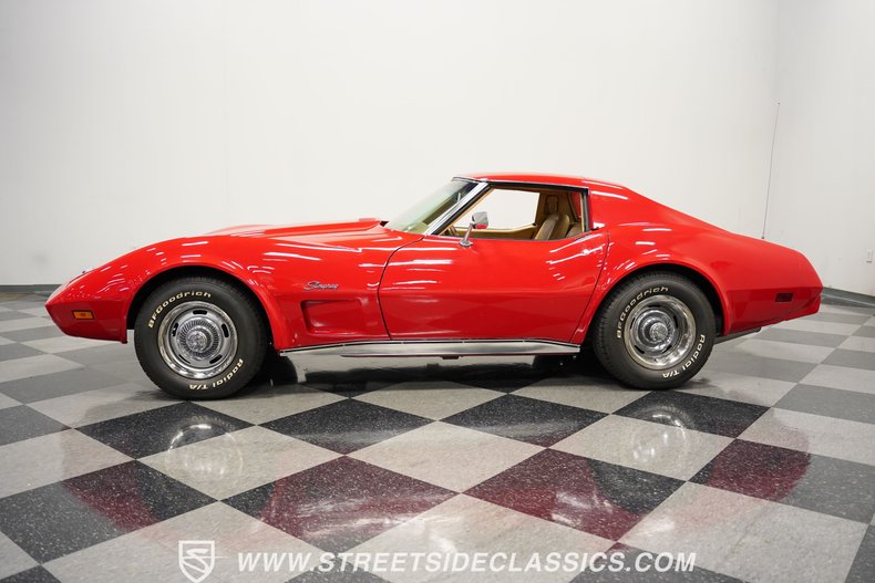 Chevrolet-Corvette-1976-Corvette-Red-Buckskin-Tan-20