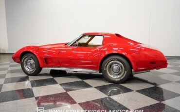 Chevrolet-Corvette-1976-Corvette-Red-Buckskin-Tan-21