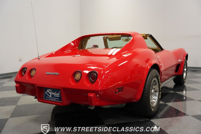 Chevrolet-Corvette-1976-Corvette-Red-Buckskin-Tan-25