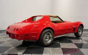 Chevrolet-Corvette-1976-Corvette-Red-Buckskin-Tan-26