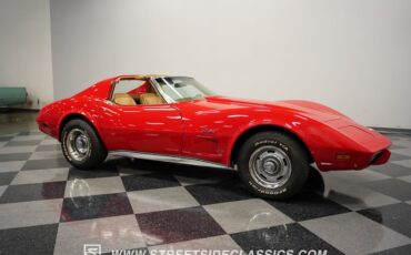 Chevrolet-Corvette-1976-Corvette-Red-Buckskin-Tan-29
