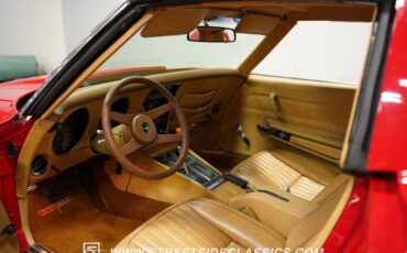 Chevrolet-Corvette-1976-Corvette-Red-Buckskin-Tan-3