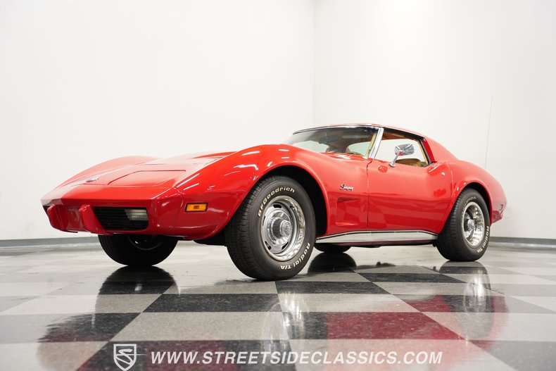 Chevrolet-Corvette-1976-Corvette-Red-Buckskin-Tan-34