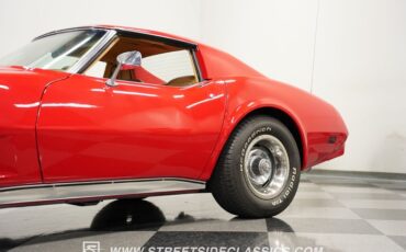 Chevrolet-Corvette-1976-Corvette-Red-Buckskin-Tan-35