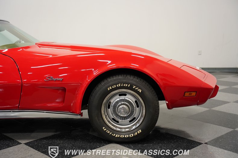 Chevrolet-Corvette-1976-Corvette-Red-Buckskin-Tan-43