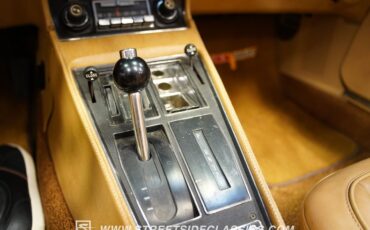 Chevrolet-Corvette-1976-Corvette-Red-Buckskin-Tan-46
