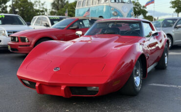 Chevrolet-Corvette-1976-Coupe-1