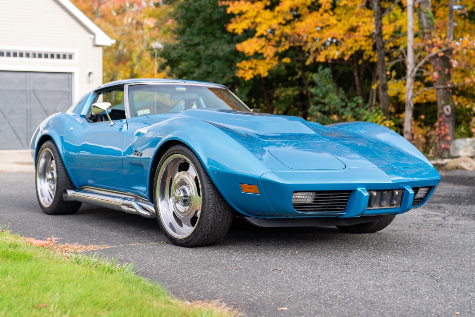 Chevrolet-Corvette-1976-Coupe-10