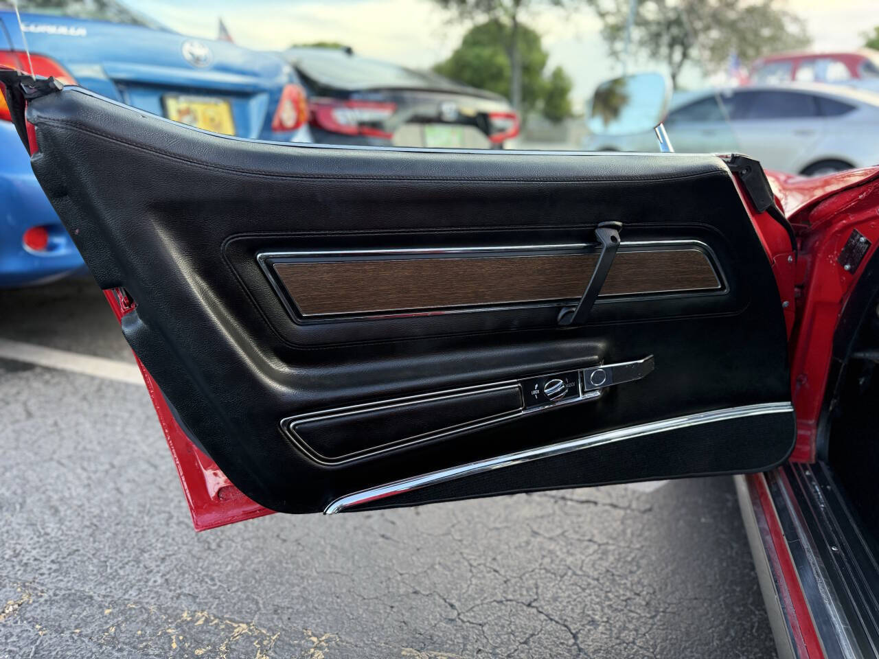 Chevrolet-Corvette-1976-Coupe-12