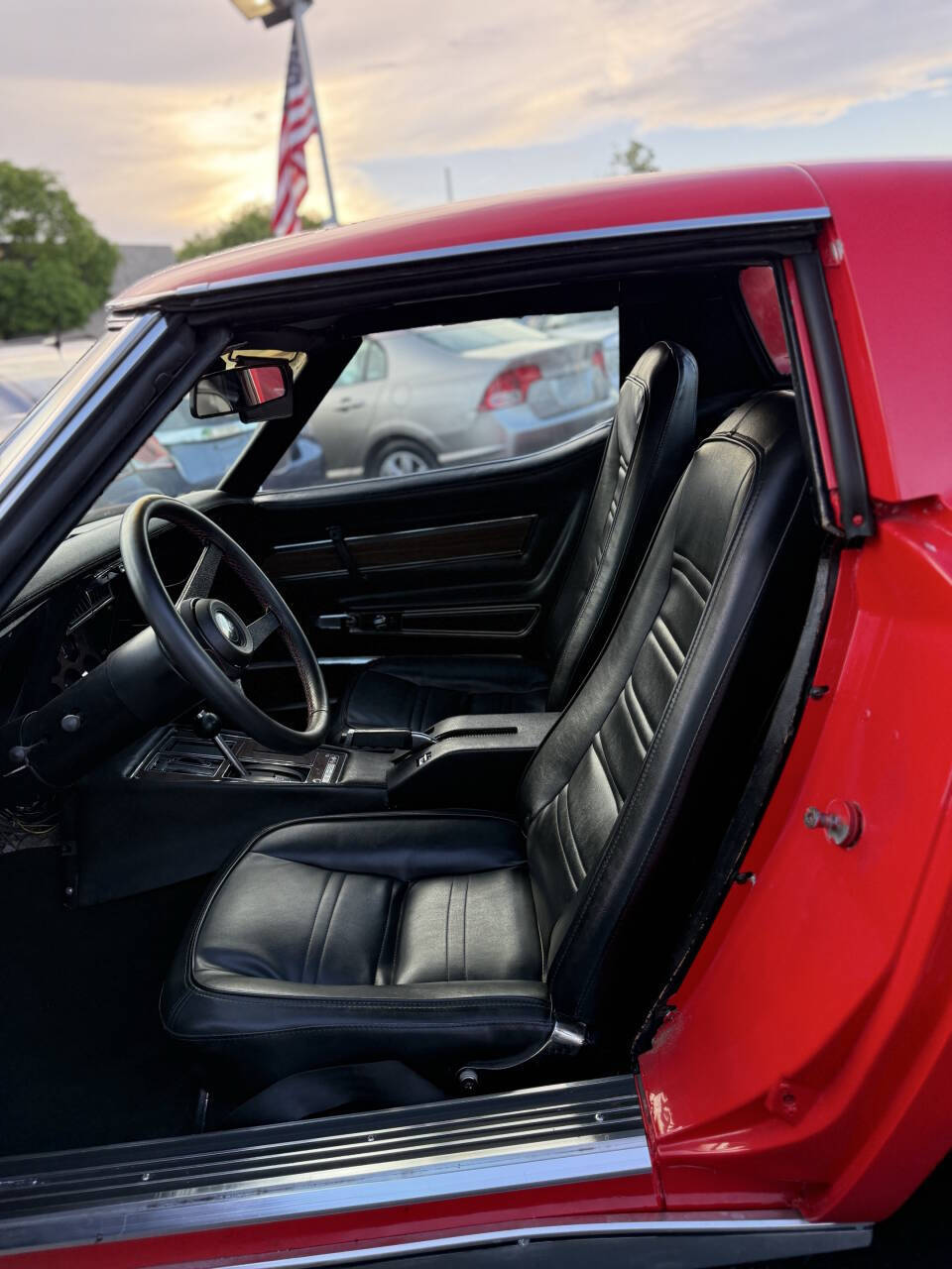 Chevrolet-Corvette-1976-Coupe-13