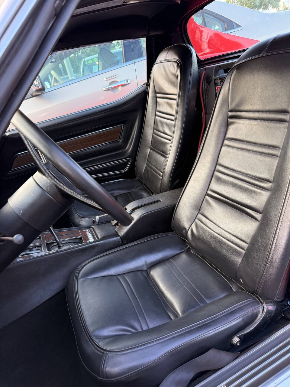 Chevrolet-Corvette-1976-Coupe-14
