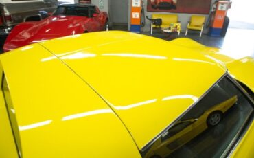 Chevrolet-Corvette-1976-Coupe-15