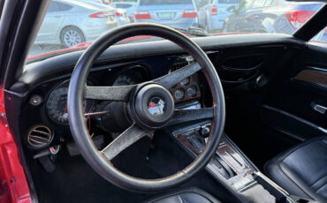 Chevrolet-Corvette-1976-Coupe-16