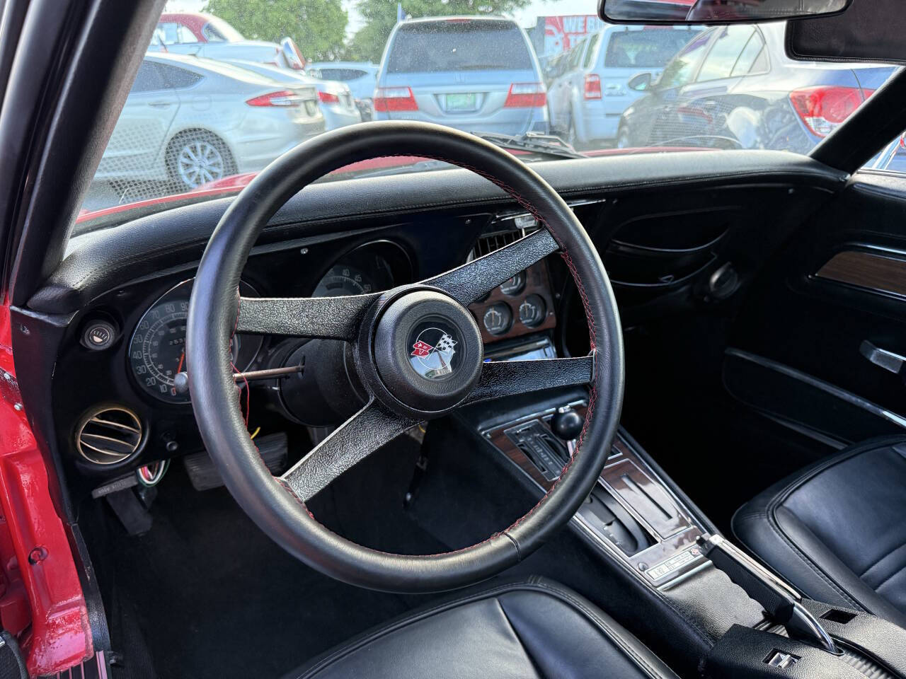Chevrolet-Corvette-1976-Coupe-16