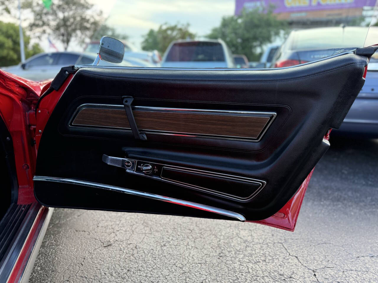Chevrolet-Corvette-1976-Coupe-19