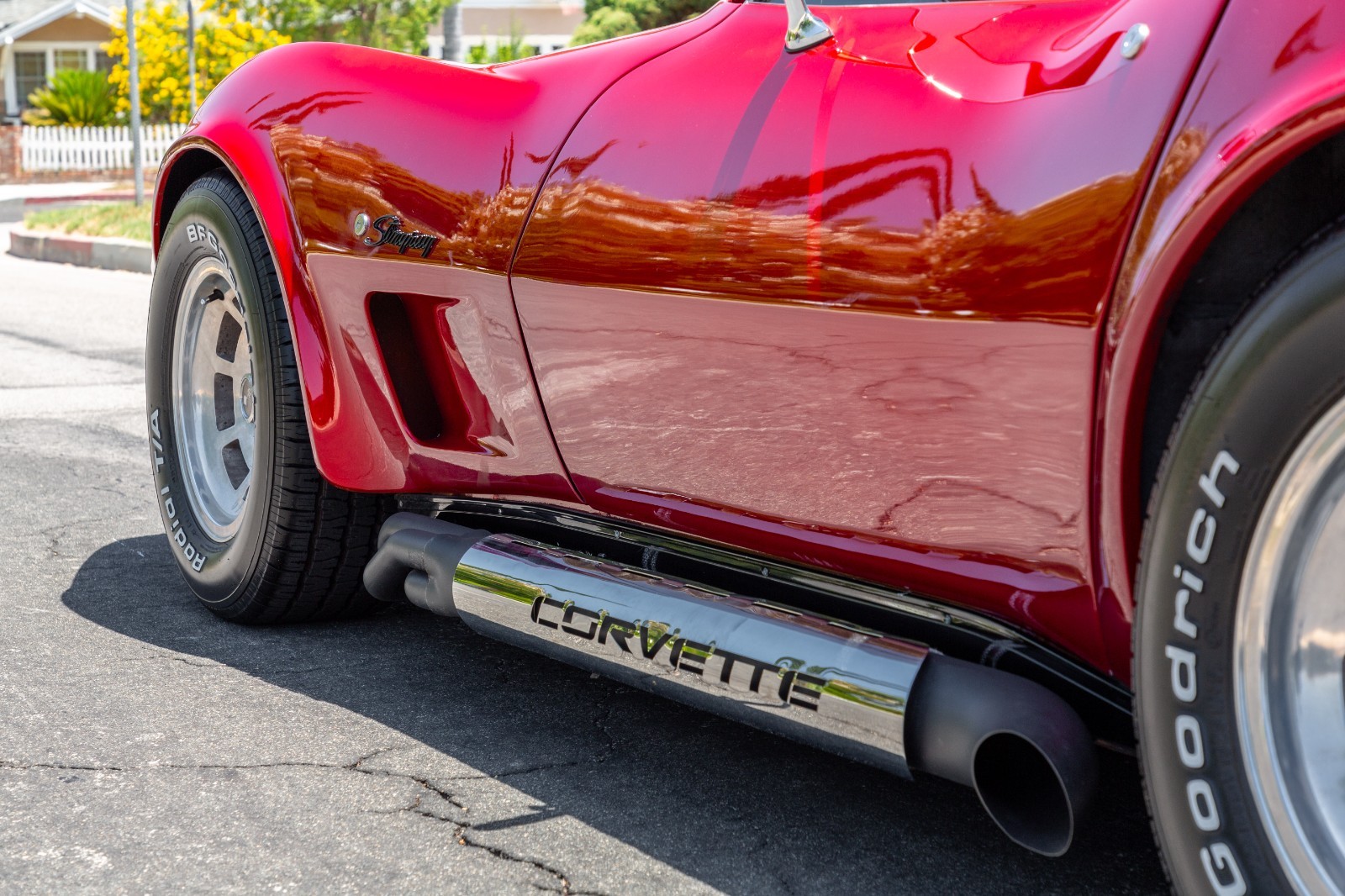 Chevrolet-Corvette-1976-Coupe-3
