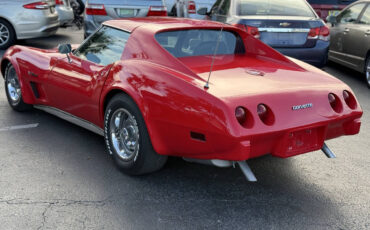 Chevrolet-Corvette-1976-Coupe-5