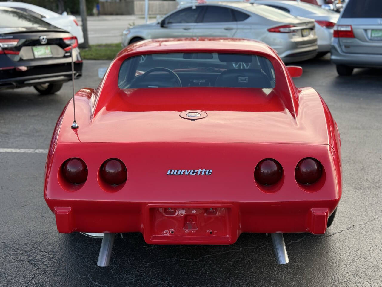 Chevrolet-Corvette-1976-Coupe-6