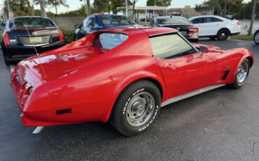Chevrolet-Corvette-1976-Coupe-7