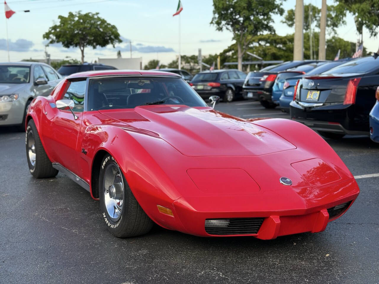 Chevrolet-Corvette-1976-Coupe-9